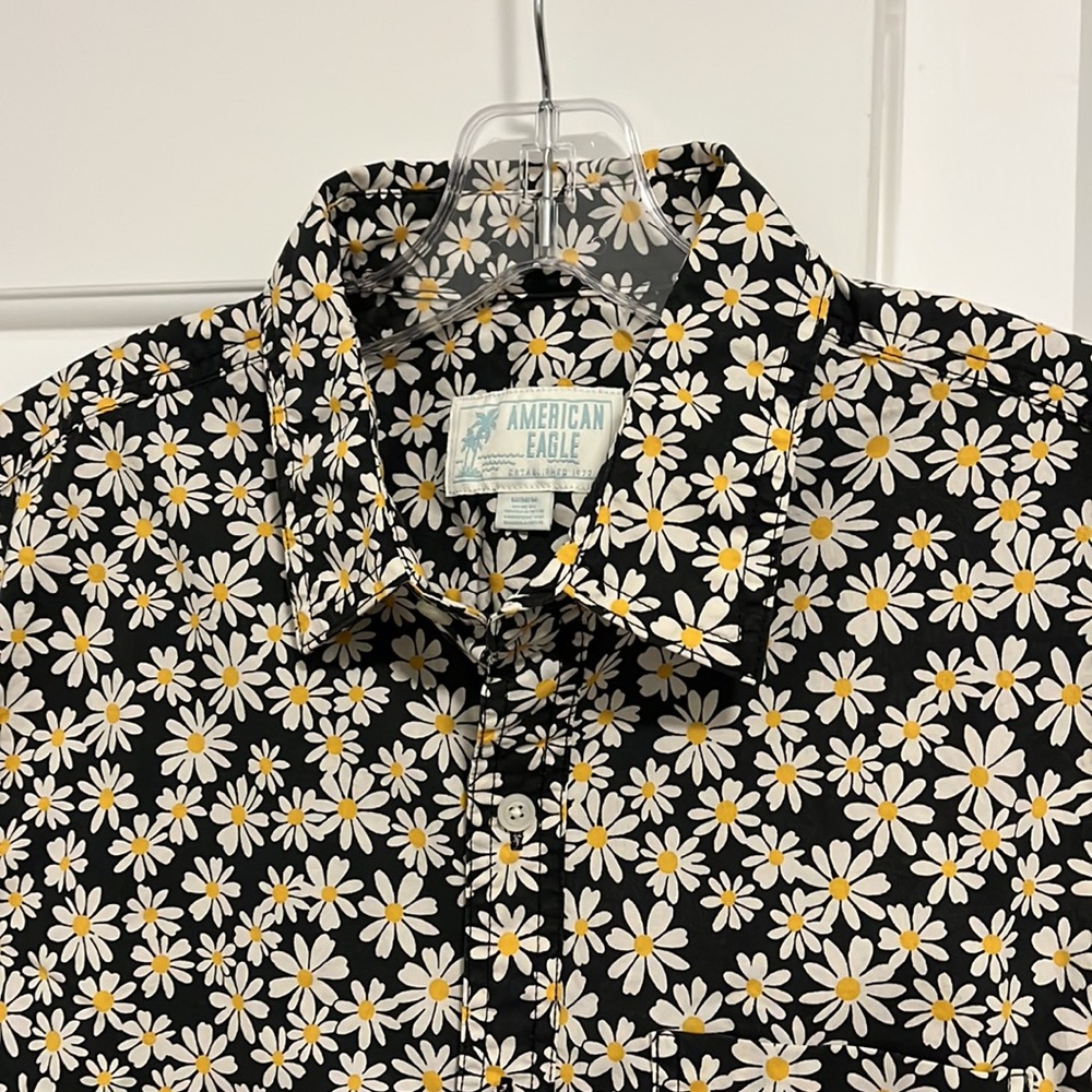AE Floral Button-down